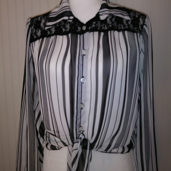 Tops - NY Invasion blouse